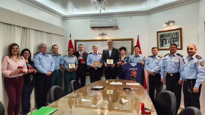 PMMS fortalece laços com a Polícia Nacional do Paraguai