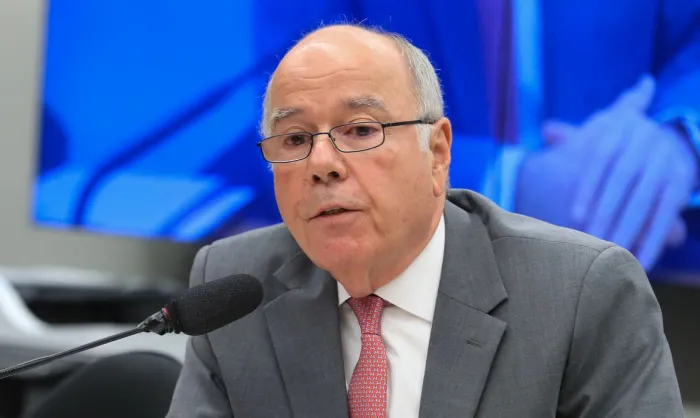 Itamaraty tenta retirada de políticos brasileiros via Jordânia