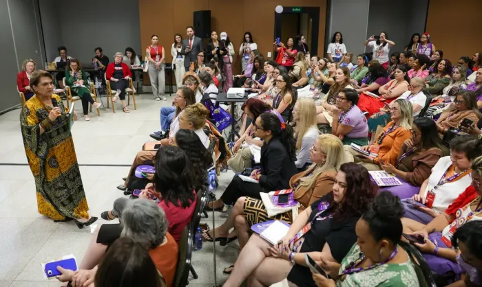 Conferência: delegadas pedem sistema único de políticas para mulheres
