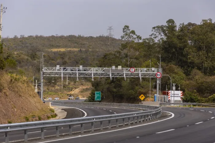 Siga Fácil entra em operação no sábado (1º) na Rodovia Brigadeiro Faria Lima (SP-326), em Dobrada