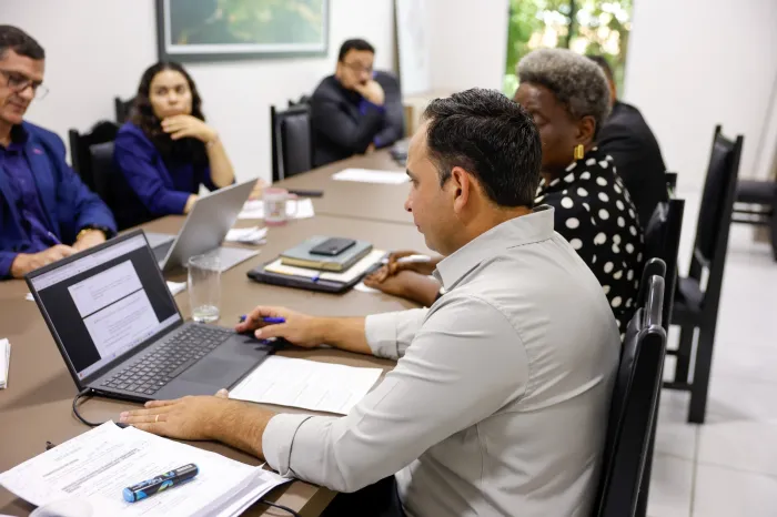 Comissões da Câmara aprovam projeto para doação de área e construção de 150 casas em Lucas do Rio Verde