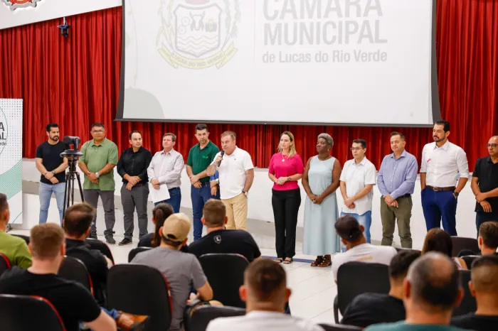 Câmara de Lucas do Rio Verde debate modernização do Código de Posturas em audiência pública