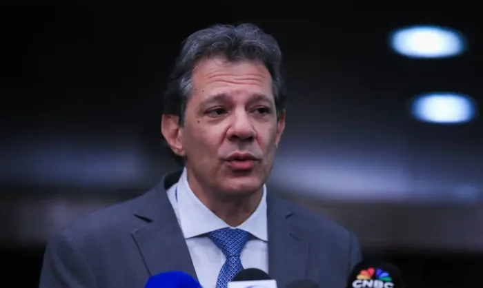 Haddad anuncia acordo para votar MP que substitui aumento do IOF