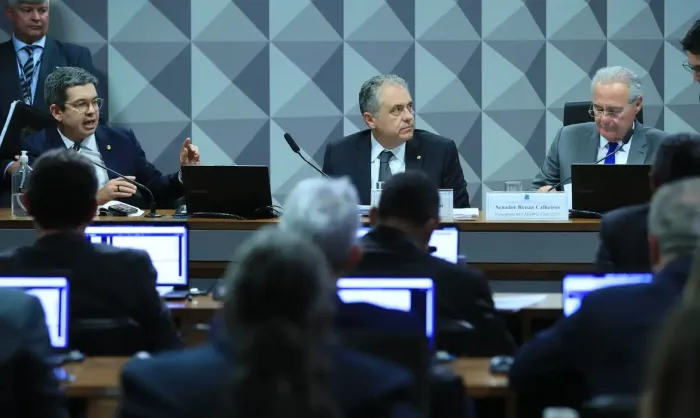 MP que compensa revogação de decreto do IOF vai à Câmara