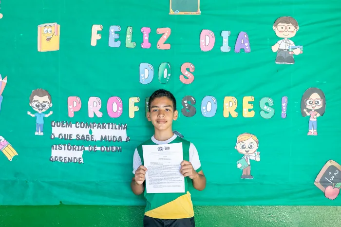Aluno de escola municipal na Zona Rural de Cuiabá vence concurso com melhor conto literário
