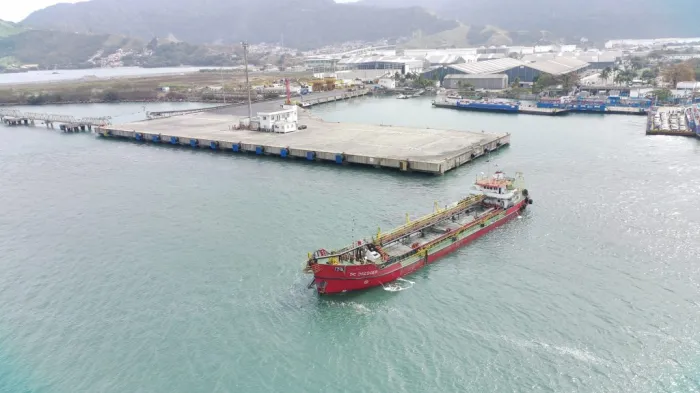 Porto de São Sebastião conclui dragagem e amplia segurança para navios de grande porte 