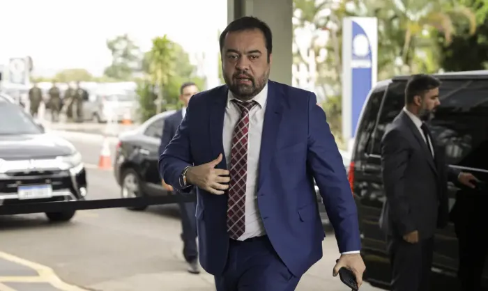 TSE inicia julgamento que pode cassar governador do Rio de Janeiro