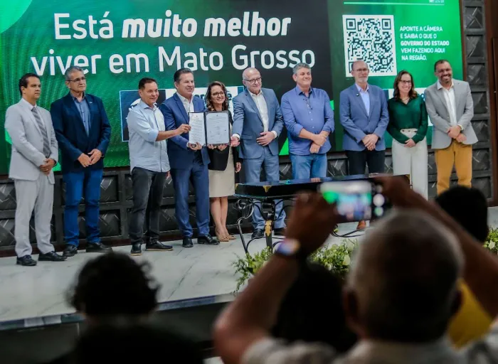 Botelho participa de lançamento de novos sistemas ambientais para regularização de assentamentos em MT