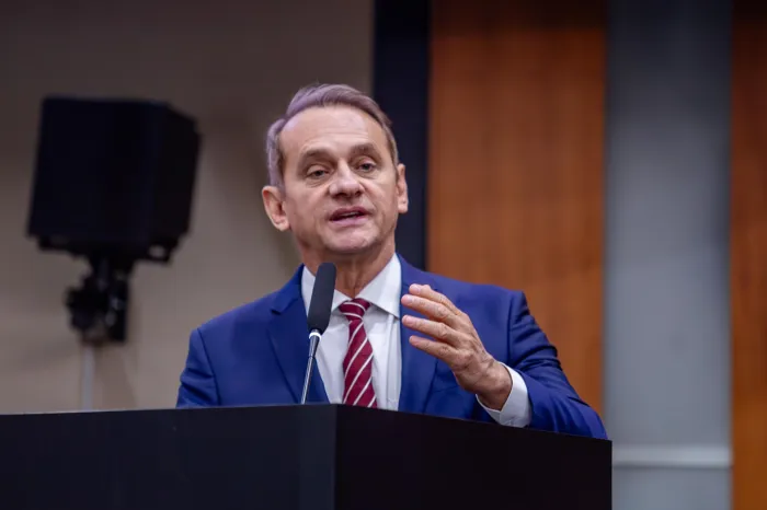 Deputado apresenta proposta para barrar atuação do crime organizado em escolas de MT