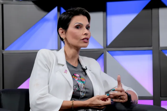 Deputado Paulo Araújo homenageia pacientes e voluntários da AAPOC em sessão solene da ALMT, nesta terça-feira