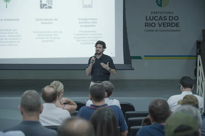 Prefeitura de Lucas do Rio Verde apresenta proposta referente à Regularização Fundiária da Comunidade 30 de Novembro